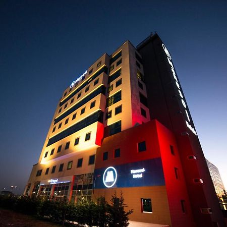 Manesol Fuar Hotel Istanbul Exterior photo