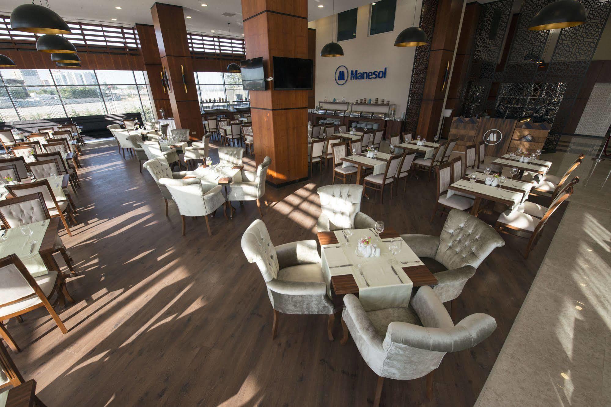 Manesol Fuar Hotel Istanbul Exterior photo